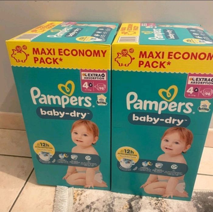 2 x cartons Pampers Baby Dry Taille 4+ Maxi Economy Pack