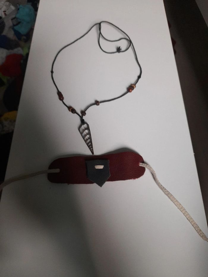 Bracelet et collier
