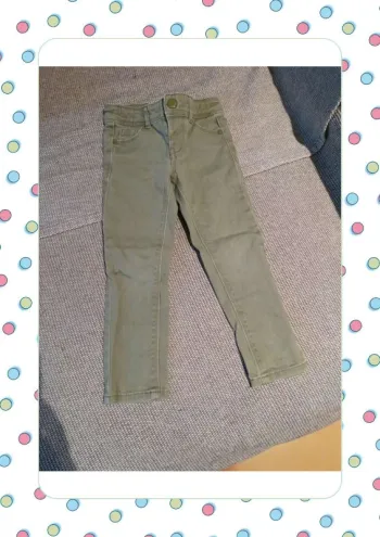 Jeans slim fit kaki neuf