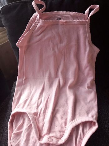 Body h&m taille 92cm