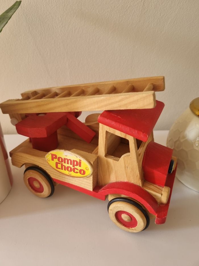 Camion de pompier - photo numéro 3