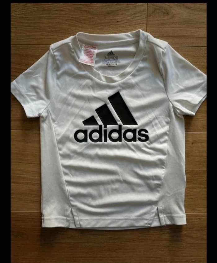 T-shirt fille 8 ans adidas