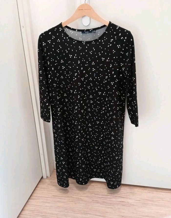 Robe manches 3/4 Kiabi taille M đź’«