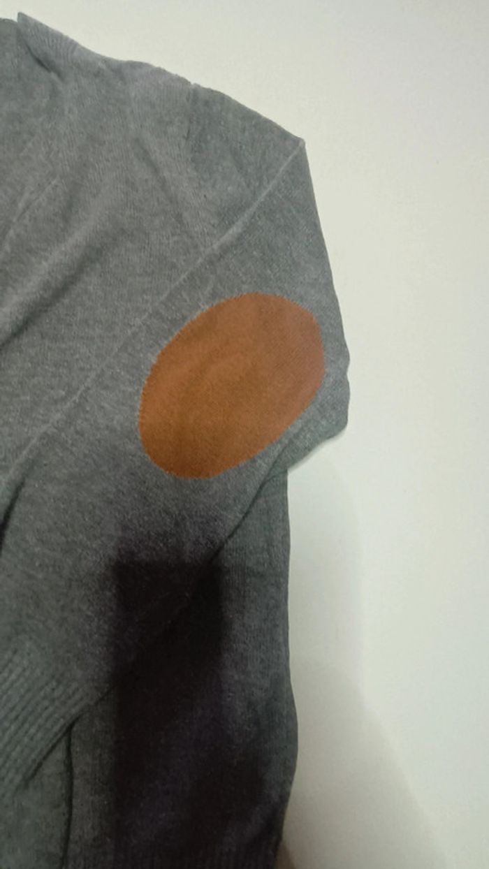 Beau Gillet gris pour garçon 4ans - photo numéro 3