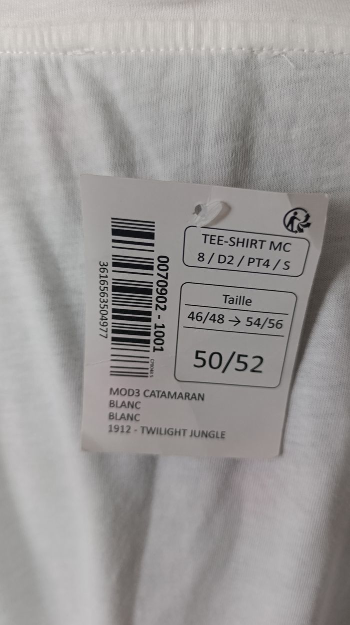 Tee-shirt femme taille 50/52 - photo numéro 4