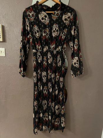 Robe tête de mort 40