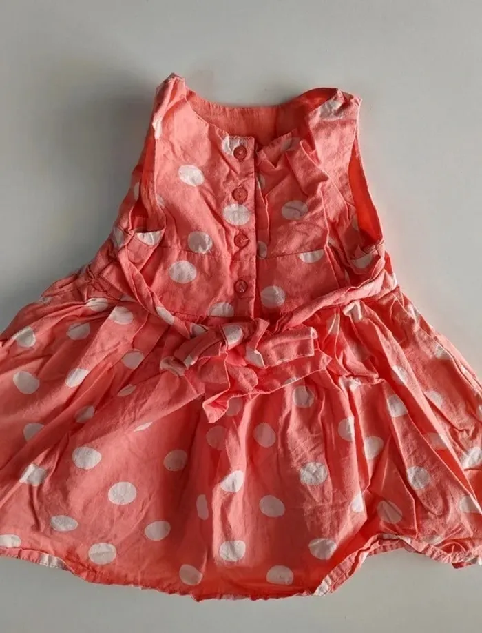 Petite robe à pois - Taille 6 mois - photo numéro 3