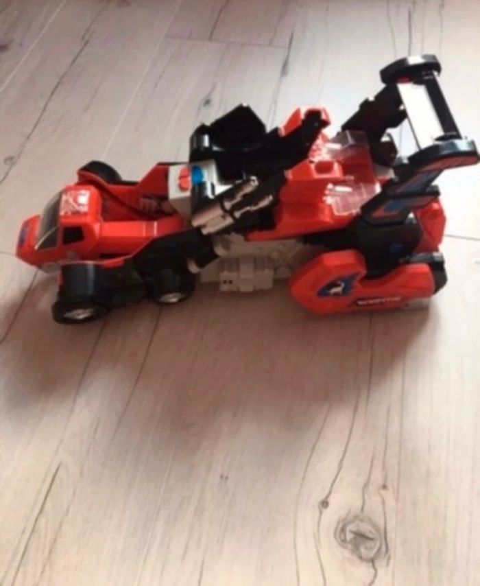 switch and go mega mastor le brachiosore