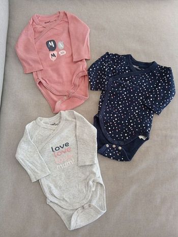 Lot 3 bodies manches longues fille 
