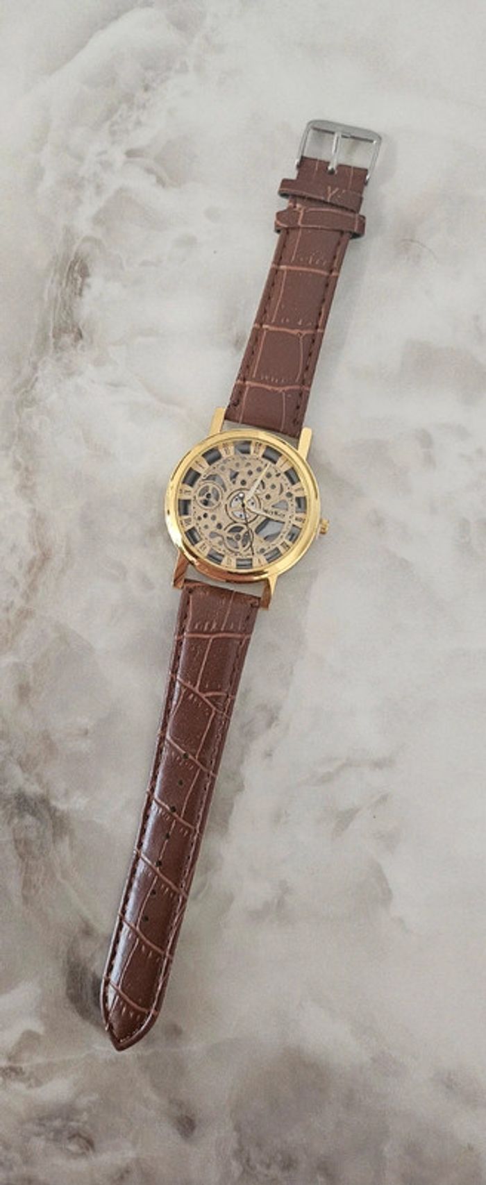 Montre pour homme neuve - photo numéro 2