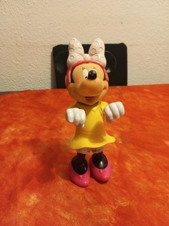 Figurine articulée Minnie, la copine de Mickey mouse de Disney