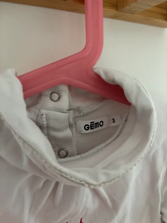 T-shirt col roulé blanc Kiabi fille – 36 mois, doux & chaud - photo numéro 2