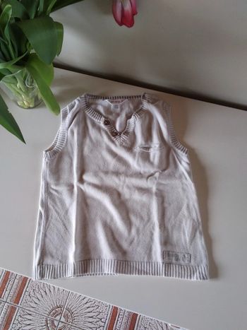 Pull sans manches 24 mois