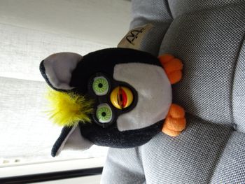 Petite peluche furby