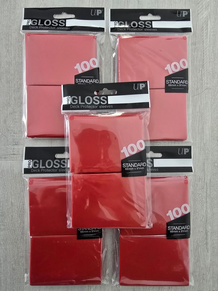 Lot de 500 sleeves Ultra Pro Deck Protector Gloss Rouge