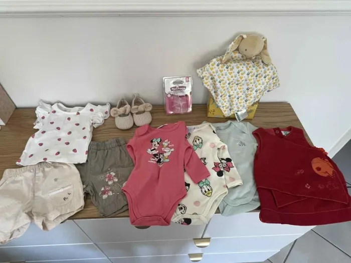 Lot vêtements 3mois