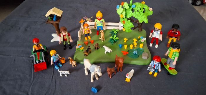 Lot Playmobil - Scène de Parc avec 9 Personnages, Animaux et Mare - photo numéro 2