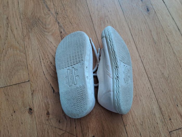Chaussures/ baskets en toile - photo numéro 4