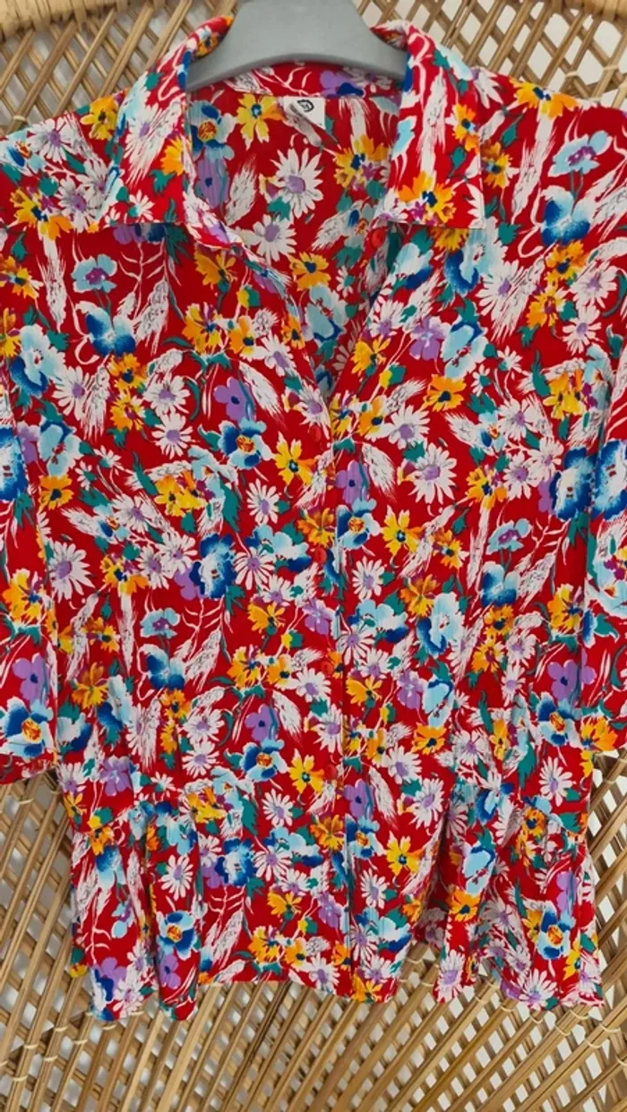 Jolie blouse chemisier vintage a fleur taille 40 - photo numéro 2