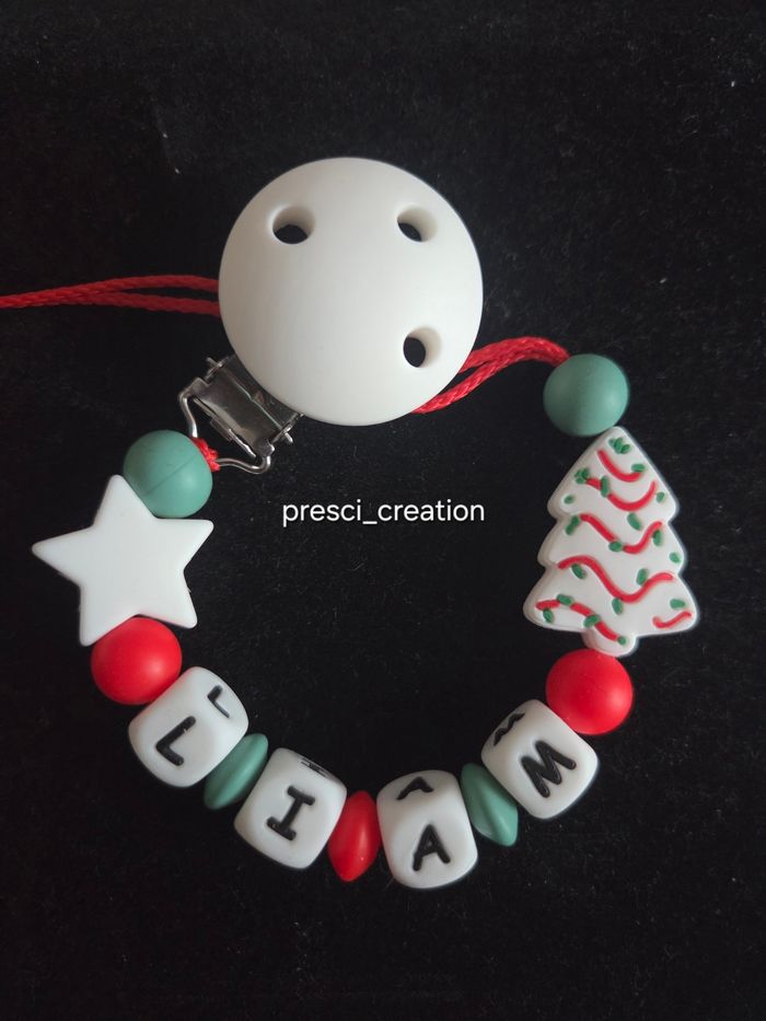 Attache tétine Noël