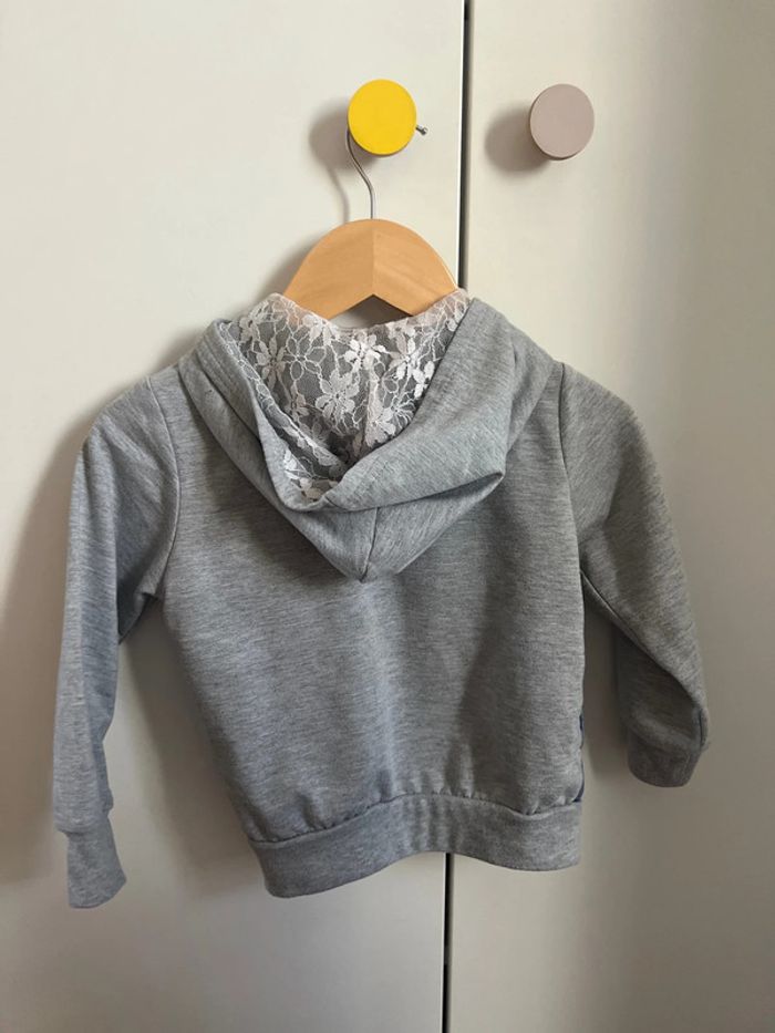 Sweat taille 24m - photo numéro 2