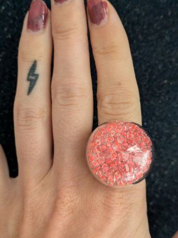 Bague ronde en verre style pylônes