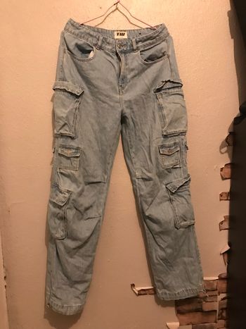 Jean cargo TW “Totally Unstoppable” – Femme – Taille 36 – Très bon état