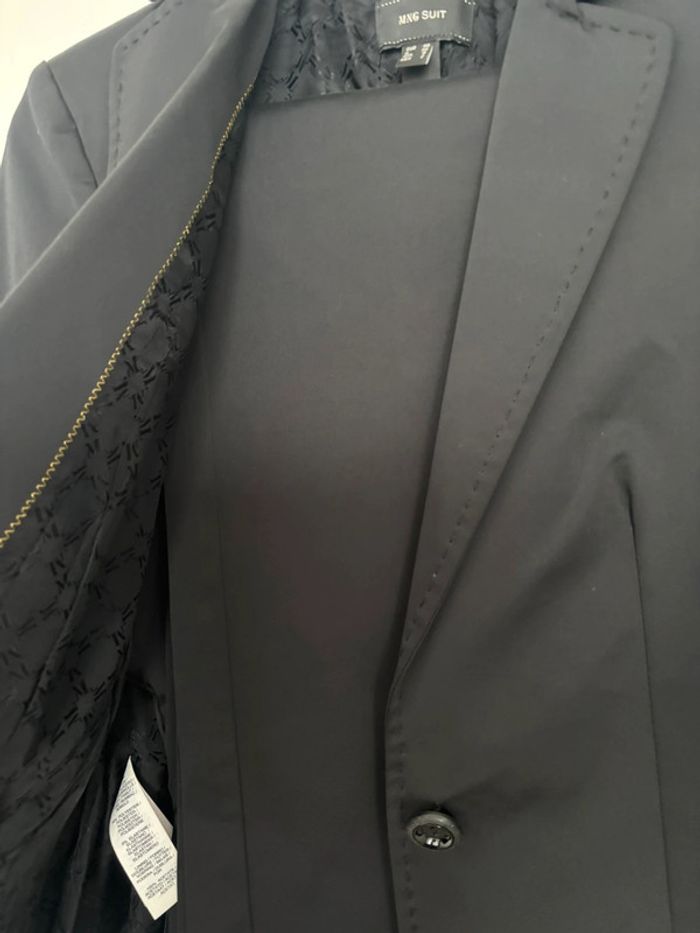 Tailleur pantalon veste légèrement satiné T38 MANGO - photo numéro 4