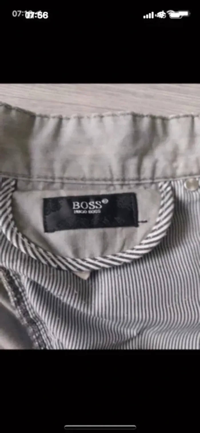 Pantalon Hugo Boss taille 40 - photo numéro 10