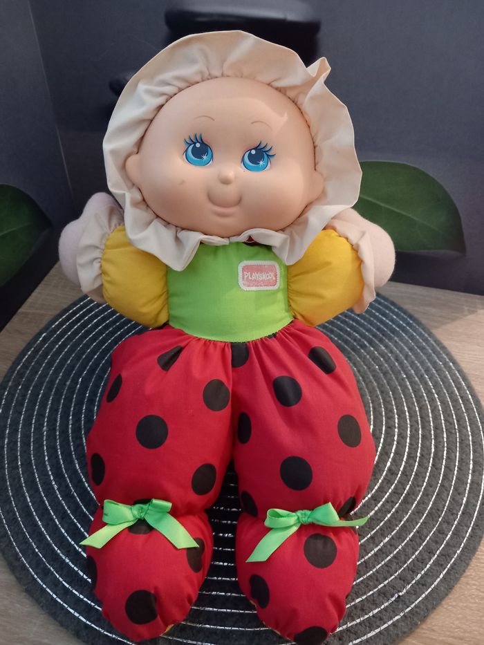 Poupée vintage playskool rouge a pois 31cm