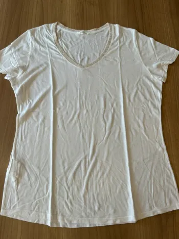 Très beau tee shirt promod taille XL