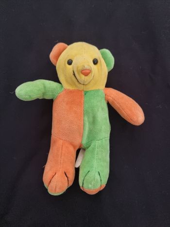 Doudou peluche ours Toys r us 