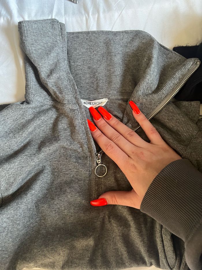 Carton femme taille S - photo numéro 6