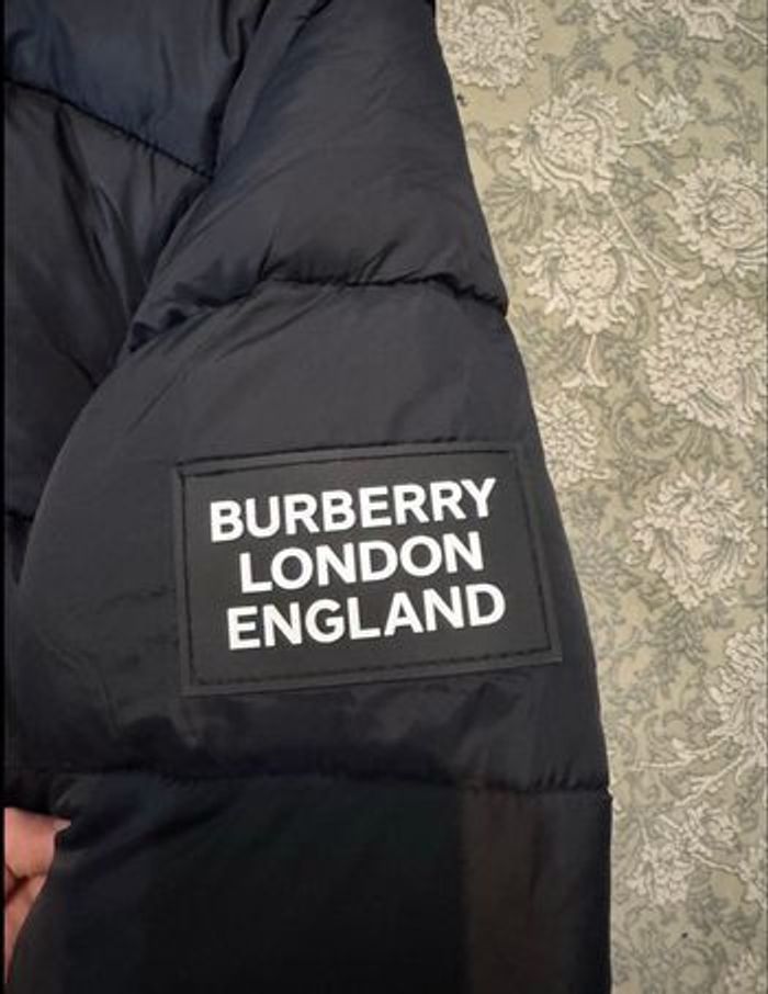Doudoune/Manteau Burberry - photo numéro 4