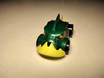 Voiture miniature Piranha Terror Hot Wheels échelle 1/64 ; 3 inche