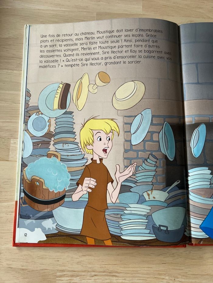 Livre Disney Audiocontes Magiques n°28 – Merlin l’Enchanteur – Bon État (Sans Figurines) - photo numéro 4