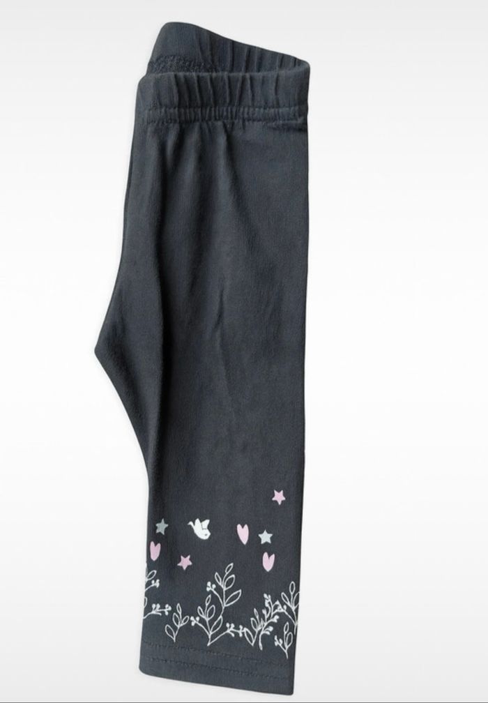 🌸 Legging Bébé Fille 6 Mois – Confort & Style | Très Bon État ! - photo numéro 3