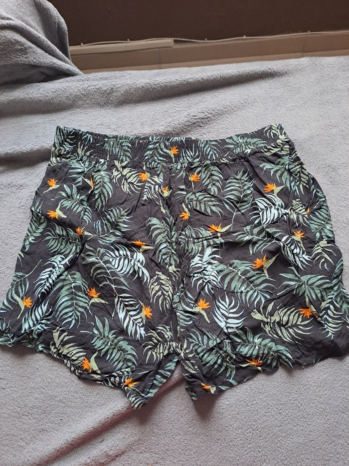 Lot de 3 shorts femme taille 40 - photo numéro 9