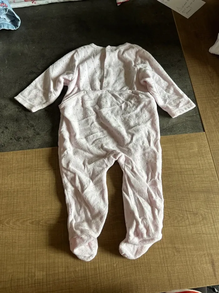 Pyjama 1 pièce, bébé fille, 6 mois - photo numéro 3
