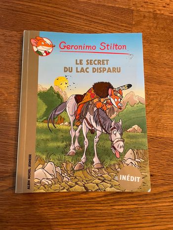 Livre Geronimo Stilton Inédit Le secret du lac disparu