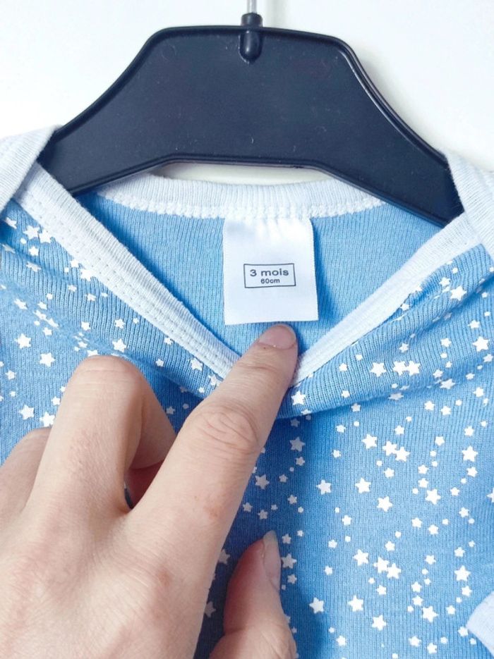 Body bleu ciel étoilé - photo numéro 3