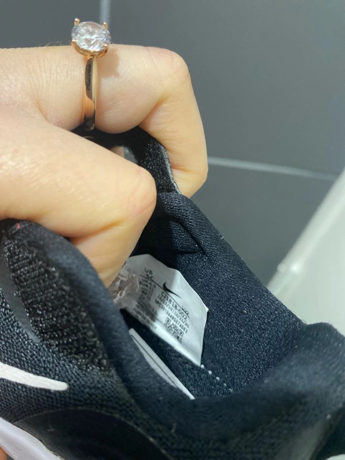 Basket nike taille 21 neuve - photo numéro 6