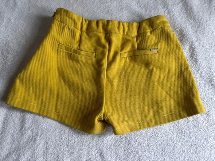 Short jaune 10ans Okaïdi - photo numéro 4
