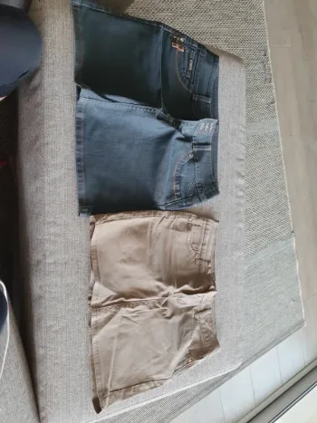 Lot de jupe en jean