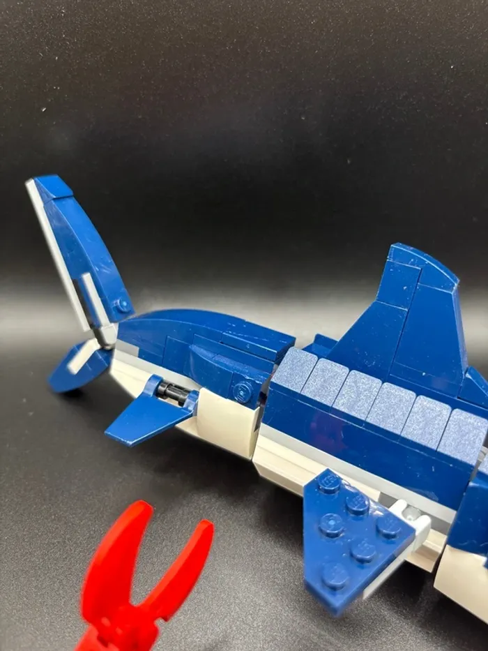 🦈 LEGO Creator 3in1 - Les Créatures des Grands Fonds (31088)🐠 - photo numéro 5