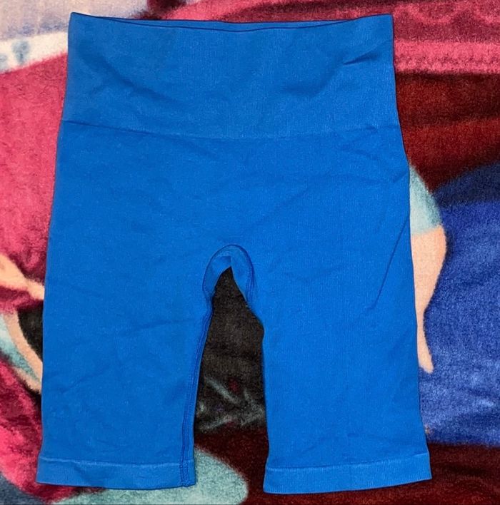 Short femme
