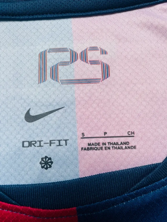 Maillot concept foot Barça bleu rouge Travis Scott taille S - photo numéro 8