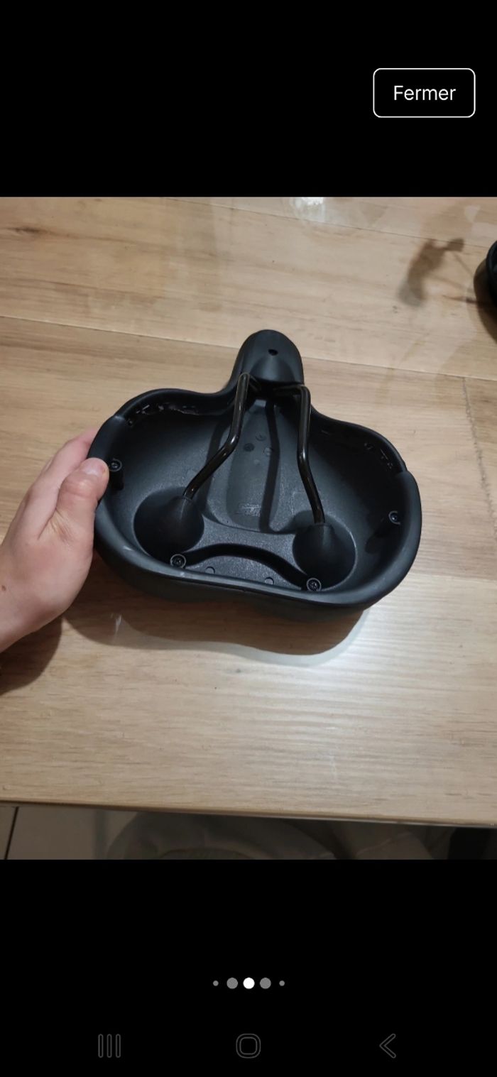 Selle de vélo VTT/ VILLE CONFORTABLE - photo numéro 4