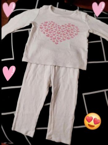 Pigama blanc et rose coeur 2 pièces T12 18M
