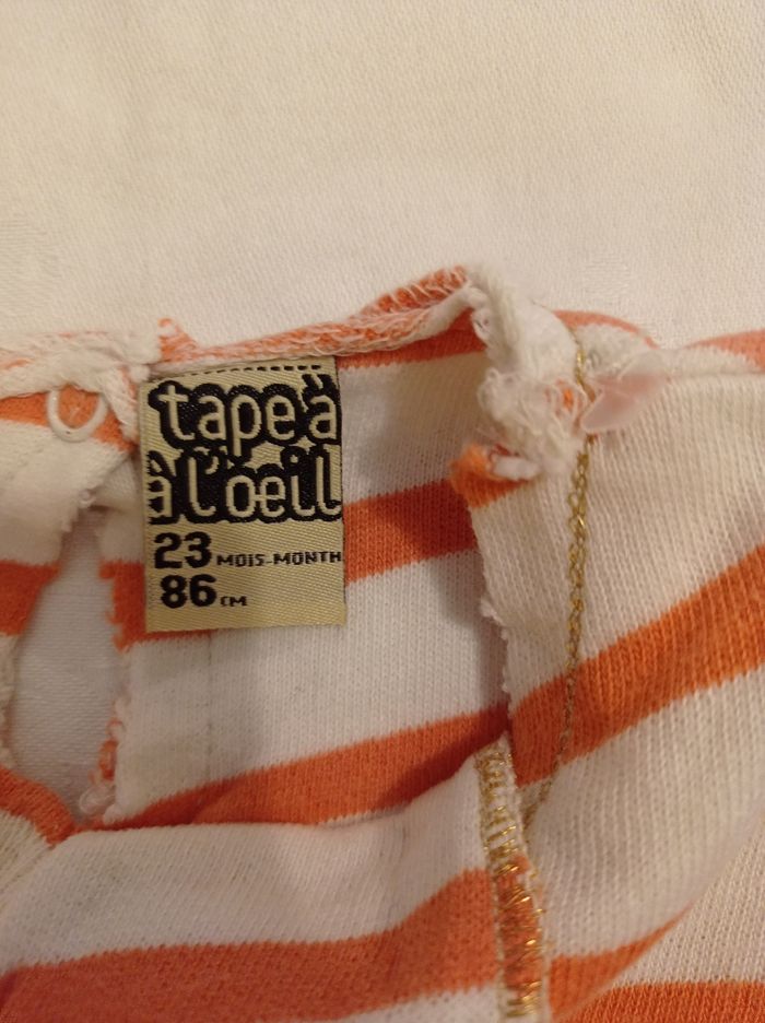 Pull moche longues couleur blanc et orange voir photos marqué tu as pas l'oeil taille 23 mois 86 cm photos très jolie - photo numéro 3